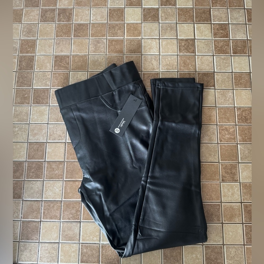 Upgrade Your Wardrobe with These Extra-Large Faux Leather Pants for Women